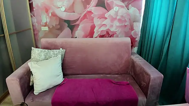NoirDiva webcam