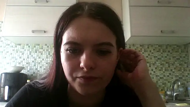 KikiAmino webcam
