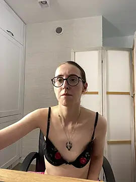 MartiniiSelenna webcam