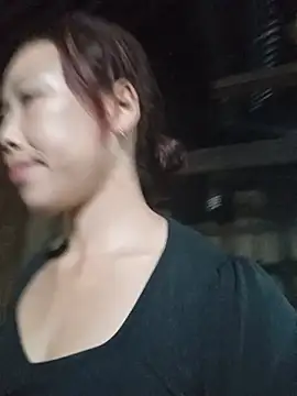 Ngocmi909 webcam
