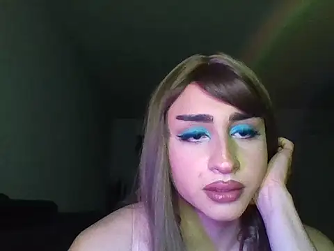 AliceSparkle13 webcam
