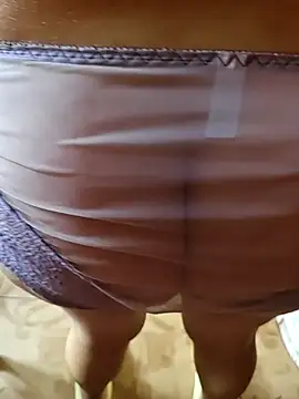 MadaamJizz_DickLewd webcam
