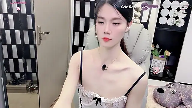 Yueyue-MM live cam