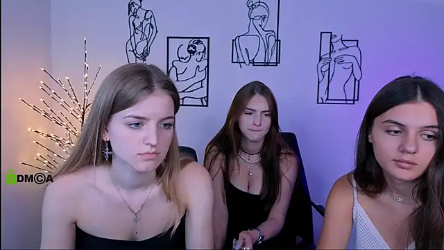 lisa_dark_ webcam