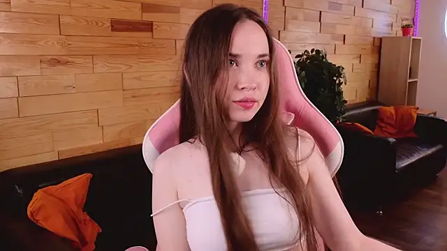 LilaMccoy webcam