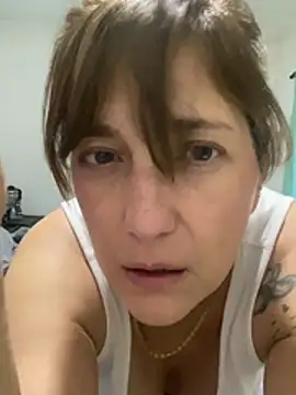 lulupiecitosamor webcam