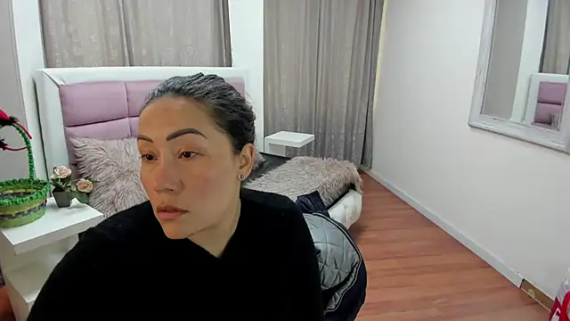 gaby_trent - Gaby_trent's free webcam - UK Sex Cams