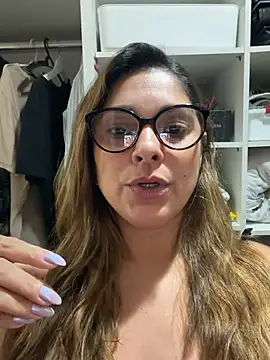 Mariiii_morena webcam