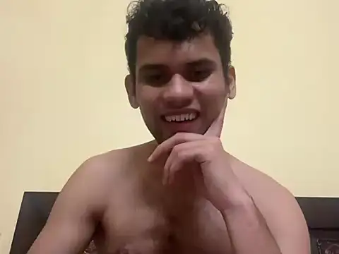 rahul_4u live cam on StripChat