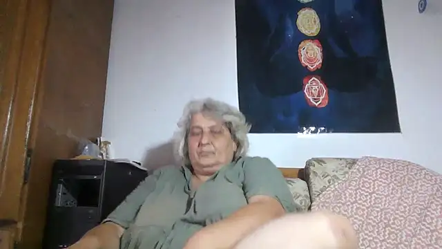 ExquisiteMature webcam