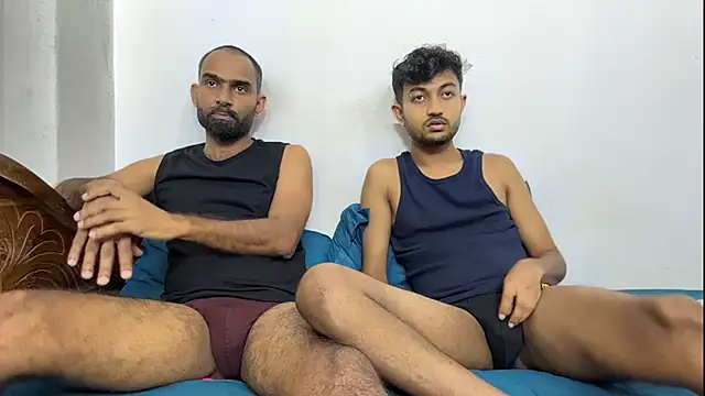 DesiDaddyandSon webcam