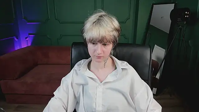 senpai_sins (F teen) - delicious food :P <3