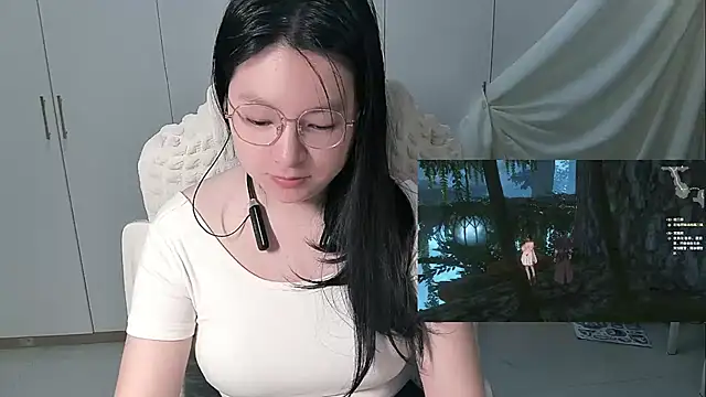 Erya-369 live cam on StripChat