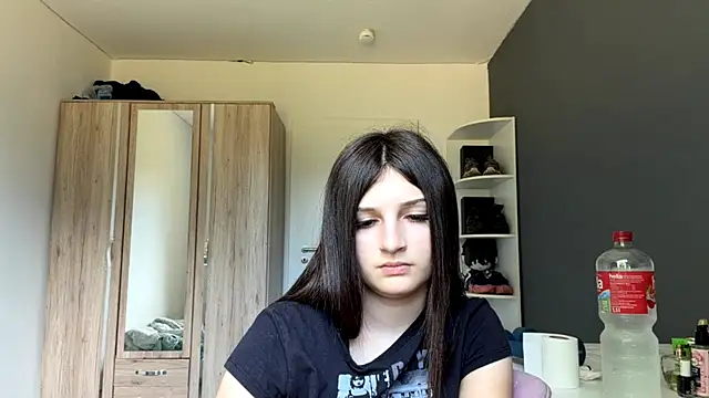 SpanishRooter webcam