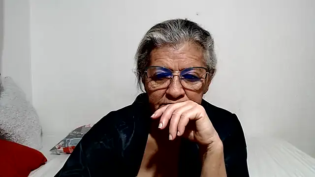 candy_mature_ live cam