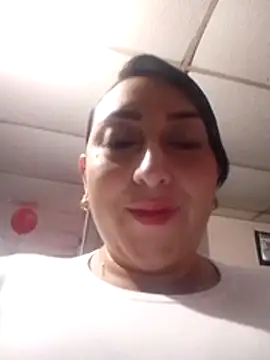 Valeria_montana_ webcam