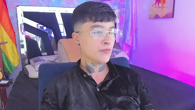 abby_thompson____ webcam
