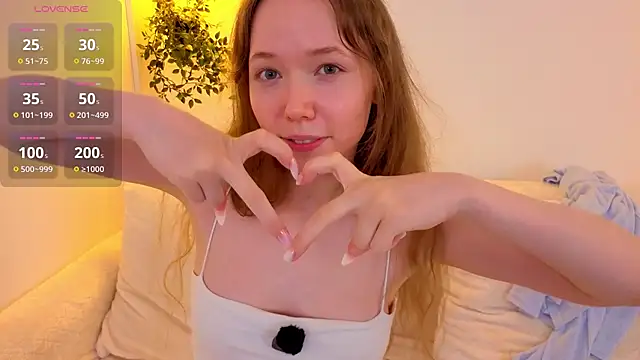 Velvet_Daisy webcam