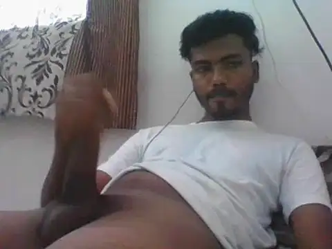 Virgin_Me live cam on StripChat