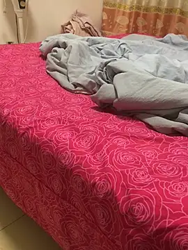 FleckedAlbum live cam on StripChat