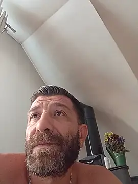 Alexdaniel89 live sex cam