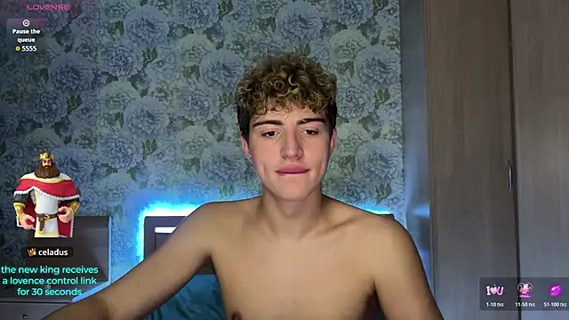 AlfredSweet live sex cam