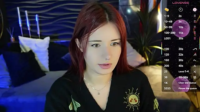 Lily_Moonlight live cam