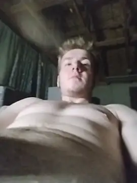 idwaynes (M twink) - Cum on chest