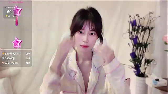 hello77-234 (F young) - 全裸直播10min