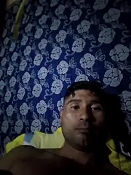 Diogo100 live cam on StripChat