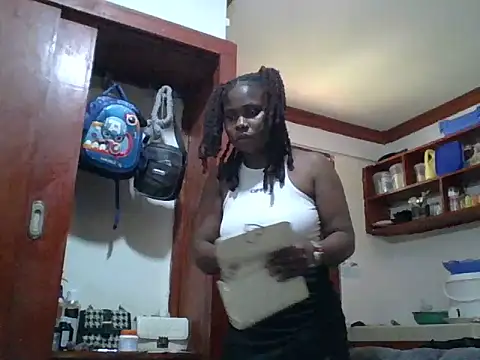yummyychocolate_ webcam