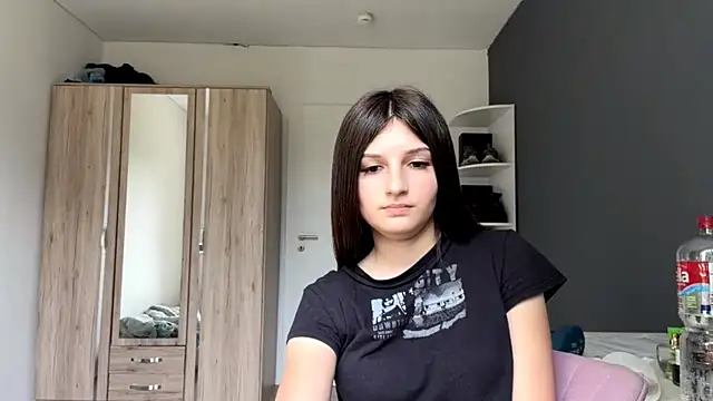 SpanishRooter webcam
