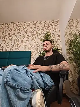 Michael_magno webcam