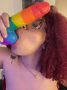 Leyah__ webcam