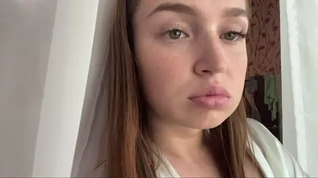 Chloooee webcam