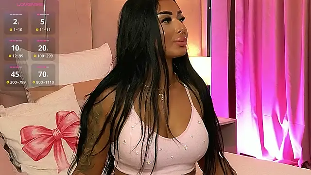 LaylaVixenn webcam