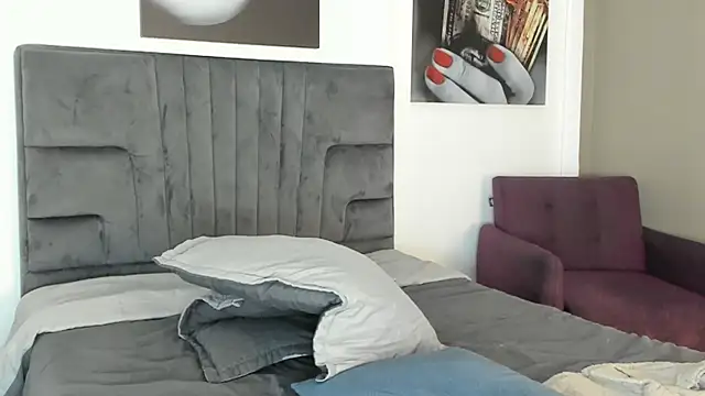 Ted_Ruskin Live Webcam on Stripchat