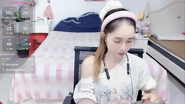 miaomiao-99 live cam on StripChat