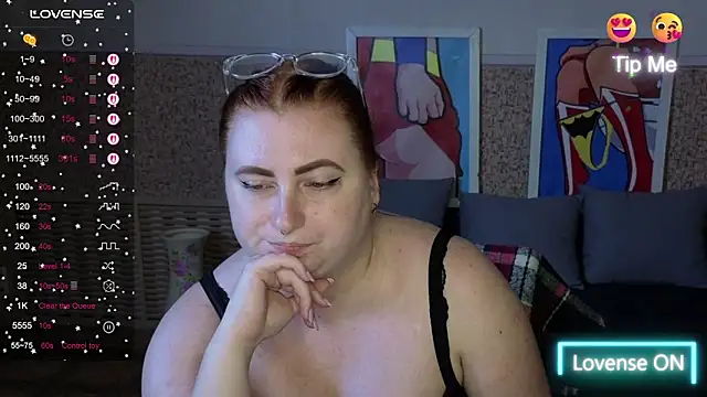 Alicia_love00 live cam on StripChat
