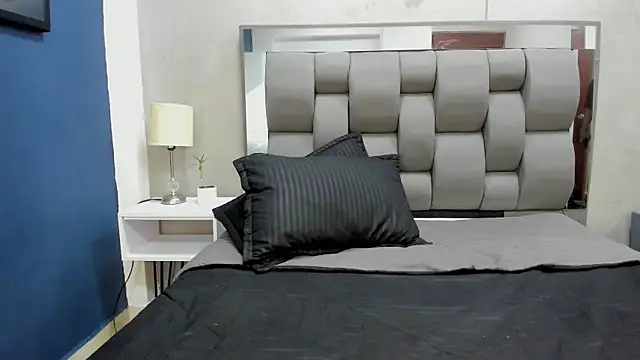 Charlie___Musk webcam