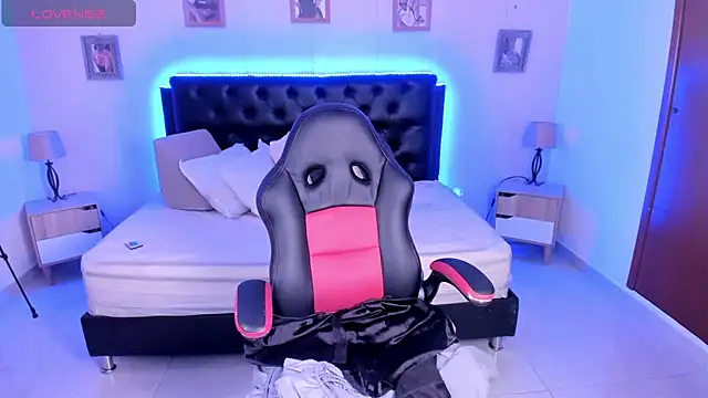 LolaVillalobos webcam