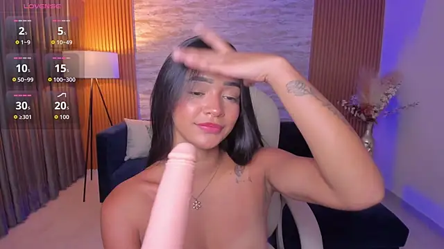 kylie_collins