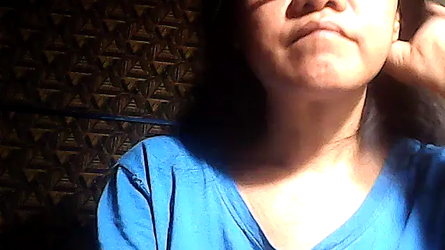 sweetsosie18 live cam on StripChat