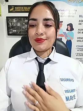 MAYE__13 webcam