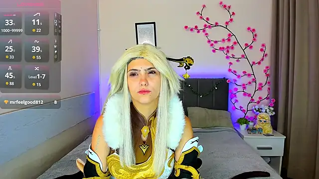 DellaRows webcam