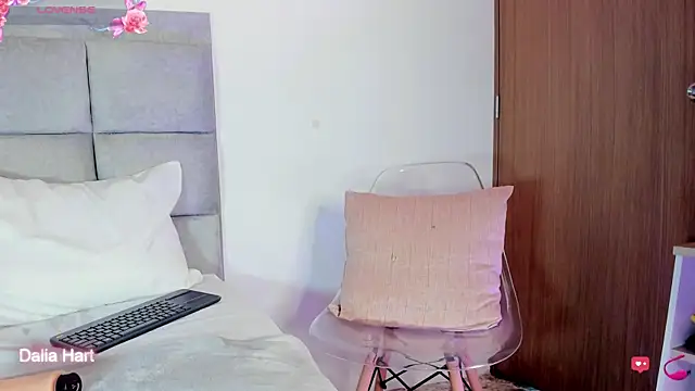 DaliaHart webcam