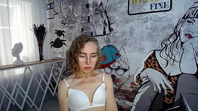 Queen_a_n_i