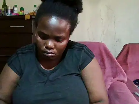 sexybigboobz live cam on StripChat