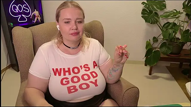 MargotGrey live cam on StripChat