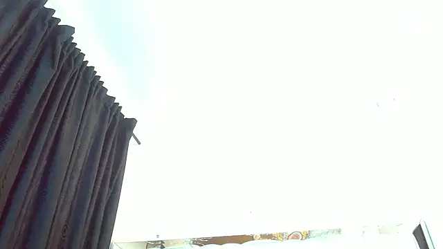 Sara_Marks webcam